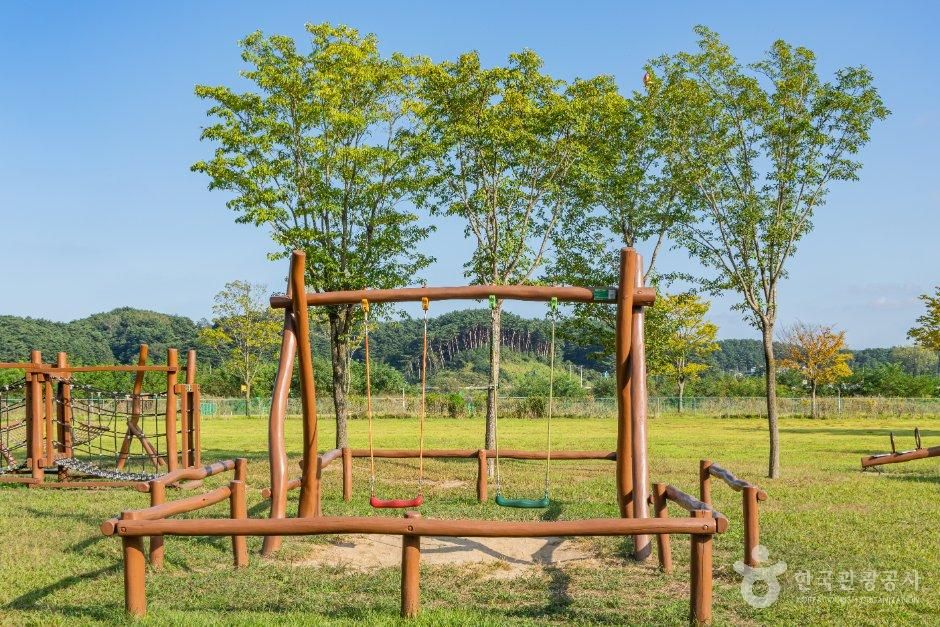 thumbnail-양양송이조각공원-9
