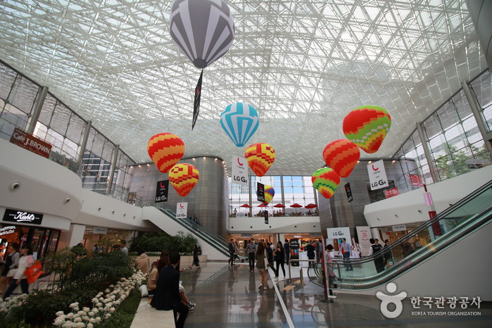 韓國綜合貿易中心COEX(한국종합무역센터(코엑스))