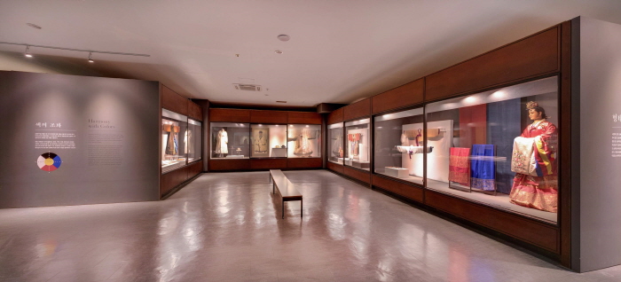 Museo Folclórico Onyang (온양민속박물관)