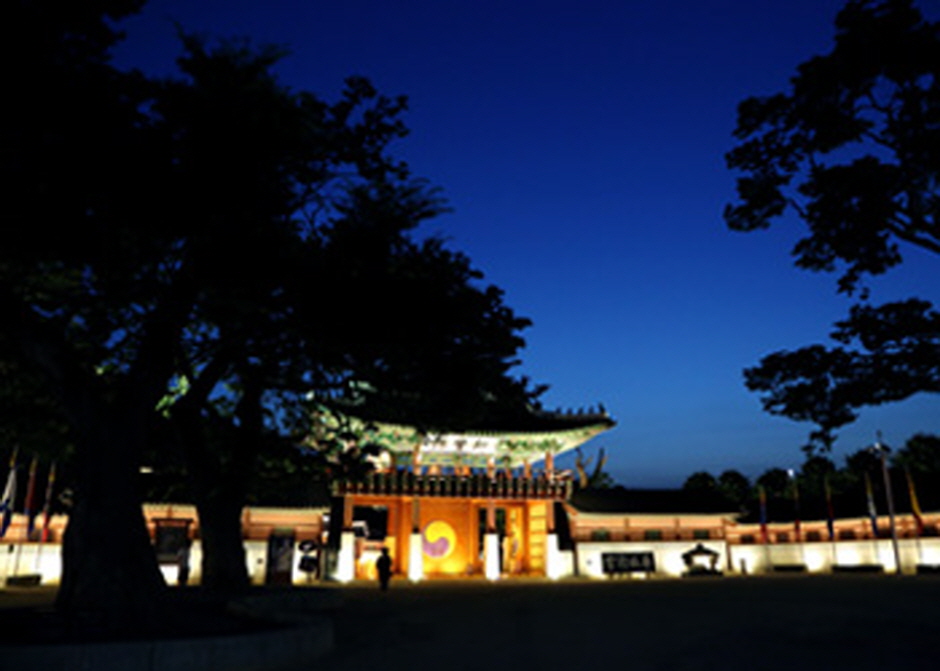 Nuit du patrimoine à Suwon (수원 문화재 야행)