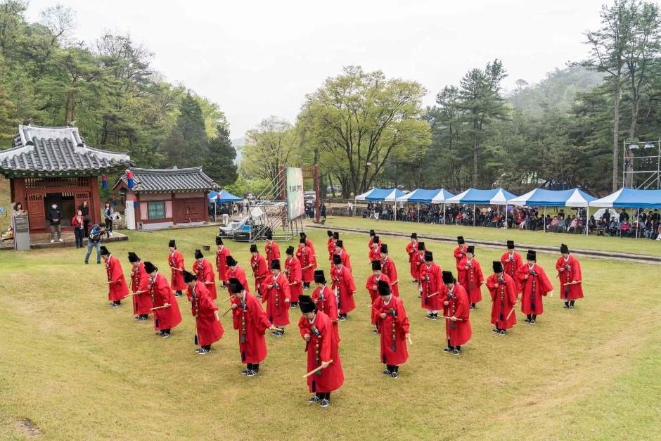 Festival Cultural Danjong (단종문화제)