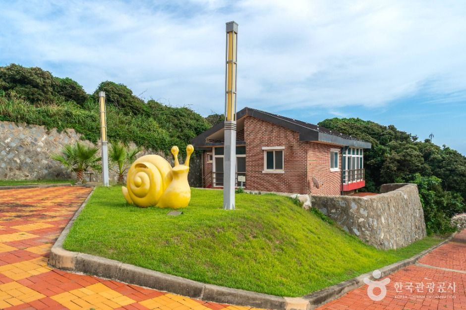 thumbnail-거문도 등대-7