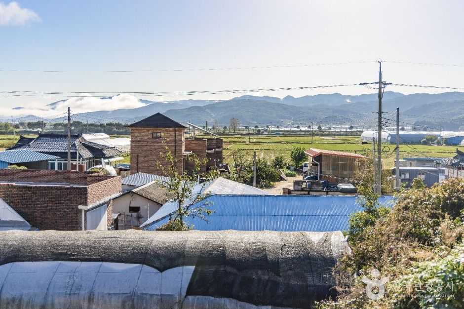 thumbnail-토성민속마을-1