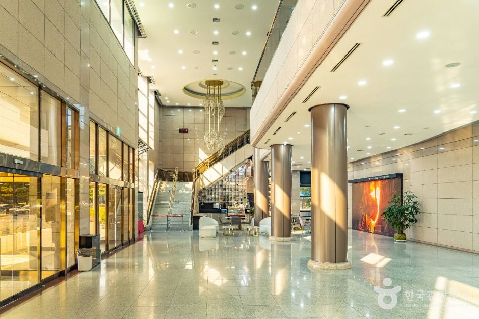 포스코광양백운아트홀