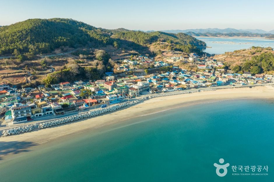 thumbnail-동고리해수욕장-5