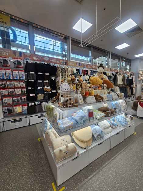 thumbnail-DAISO Daegu Distribution Complex (Sangyeok-dong) Branch[Tax Refund Shop](다이소 대구산격유통단지점)-4