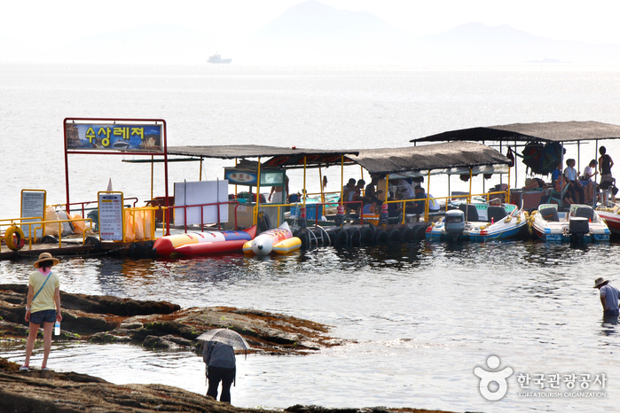 Gyeokpo Beach (격포해변)