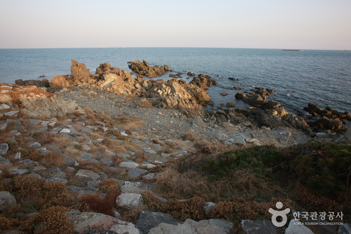 Ganjeolgot Cape (간절곶 등대)