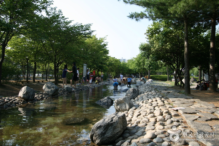 Parc de Bucheon (부천 중앙공원)