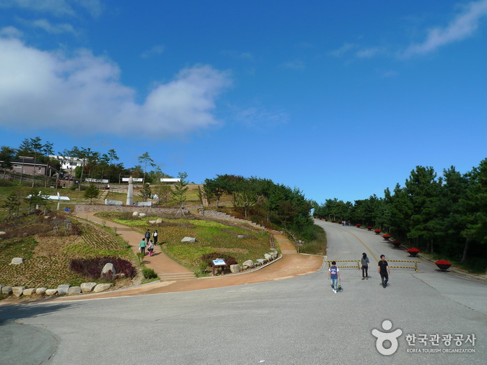 Goseong Unification Observatory (고성 통일전망대)
