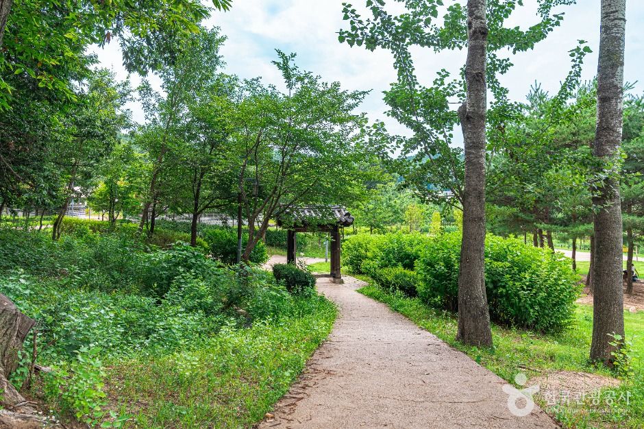 송산사지근린공원