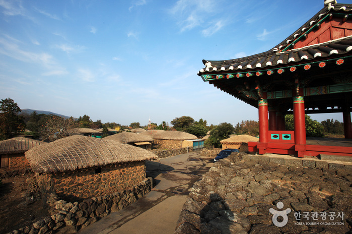 thumbnail-Seongeup Folk Village (성읍민속마을)-8