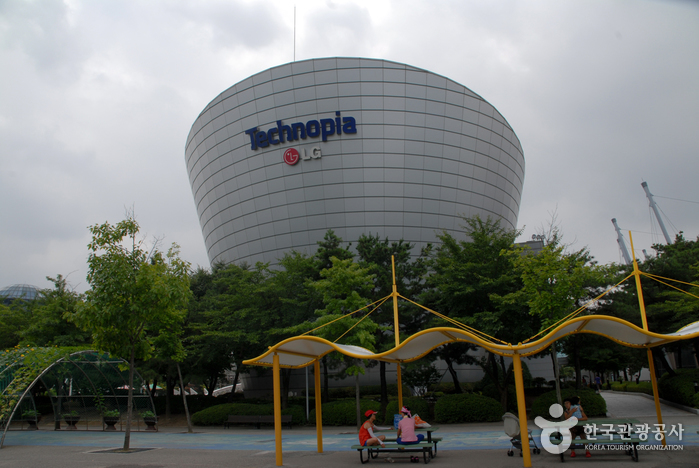 Expo Park (대전엑스포과학공원)