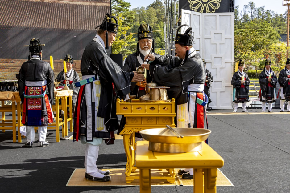 2025 영동세계국악엑스포(2025 Yeongdong World Traditional Music & Arts Expo)