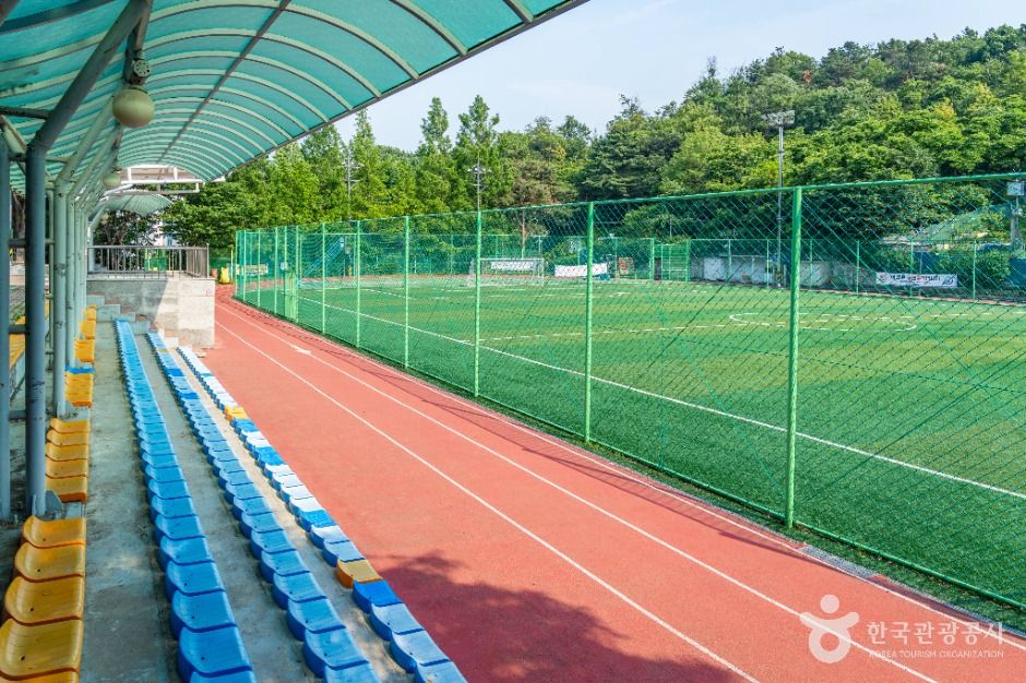 성주산생활체육공원