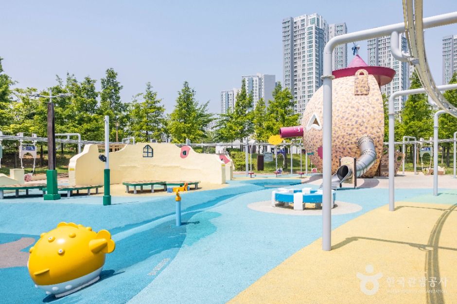 청라호수공원 환상의 숲 놀이터