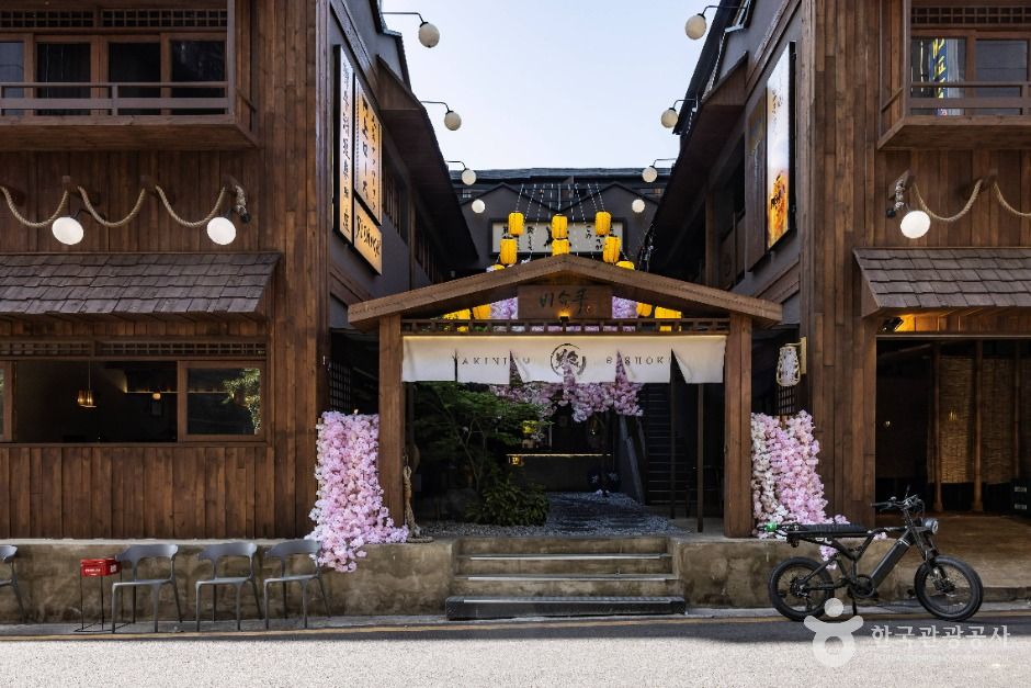 thumbnail-비쇼쿠-1