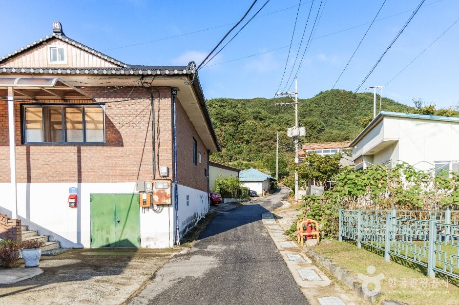 thumbnail-토성민속마을-3