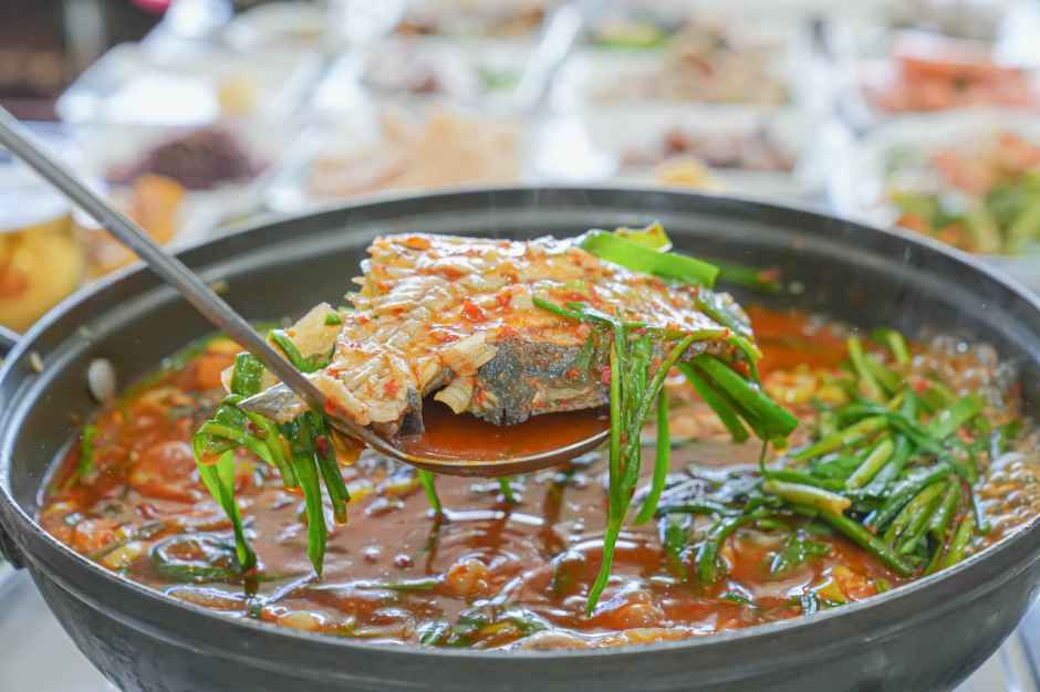 thumbnail-유명횟집-4