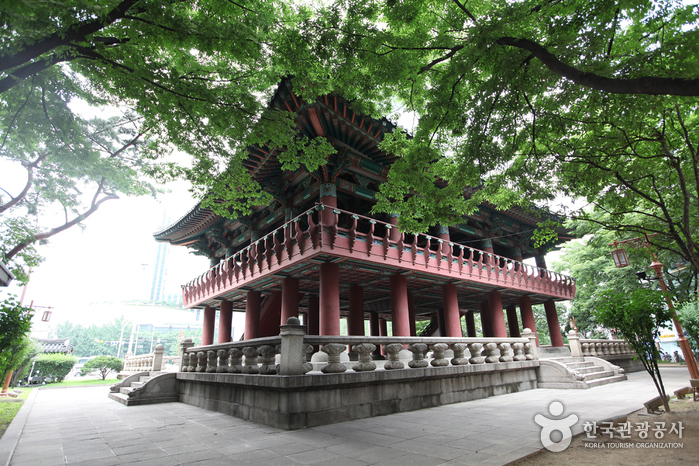 Pavillon de Bosingak (보신각)