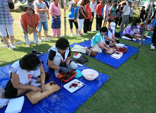 Goesan Red Pepper Festival (괴산고추축제)