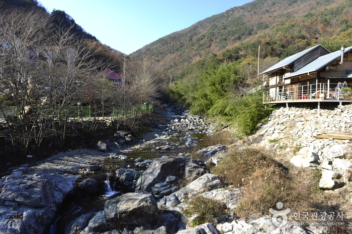 thumbnail-Baegundonggyegok Valley, Sancheong (백운동계곡(산청))-0