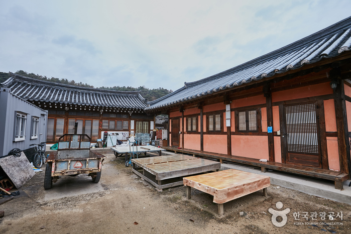 Ungidaek House [Korea Quality] / 개실마을영농조합법인(웅기댁) [한국관광 품질인증]
