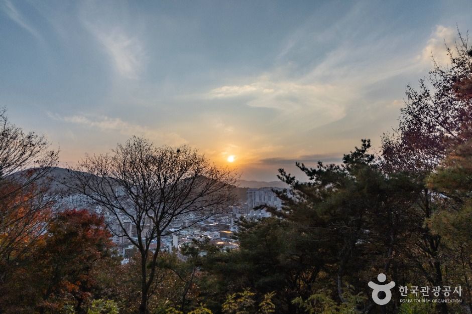 성황산