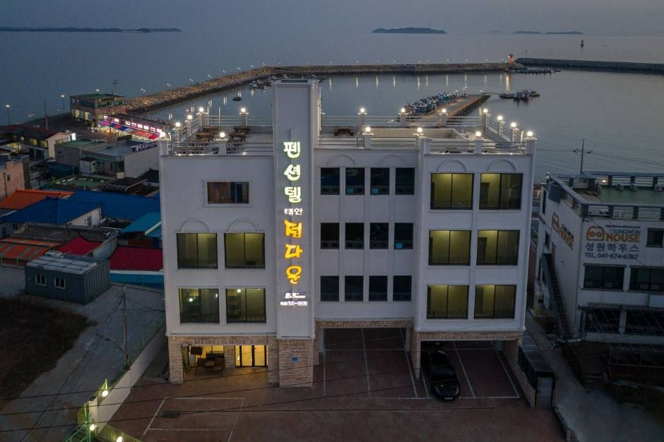 태안_태안몽산포 정다운펜션 (1)