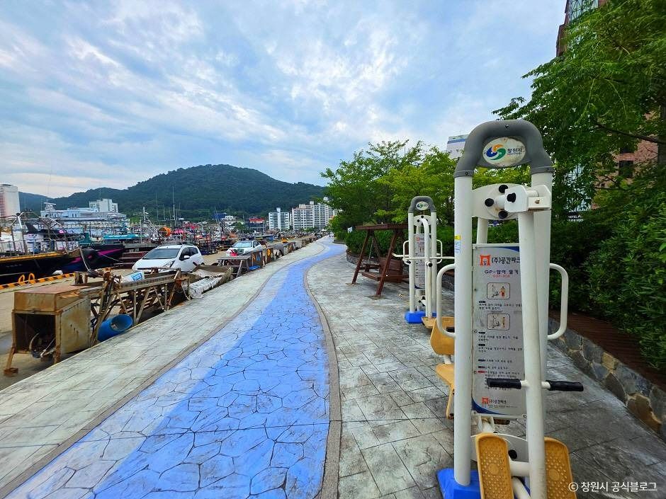 thumbnail-속천항-5