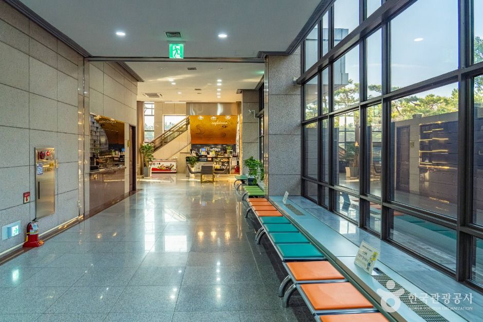 포스코광양백운아트홀