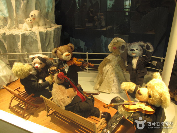 Musée des Ours en peluche à Jeju (테디베어뮤지엄 제주)