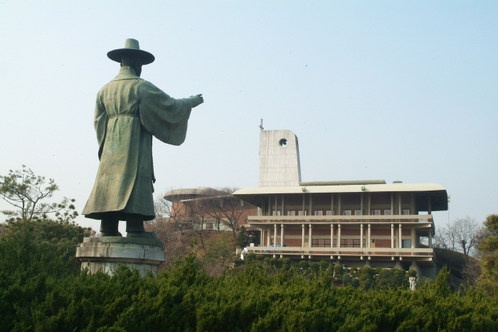 韓国カトリック殉敎者博物館（한국천주교순교자박물관）