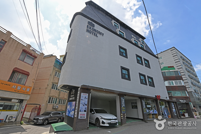 Ekonomy Hotel Bupyeong [Korea Quality] / 이코노미호텔 인천부평점 [한국관광 품질인증]