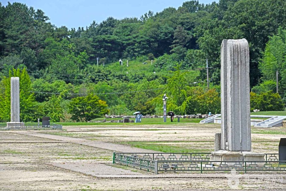 익산 미륵사지 당간지주