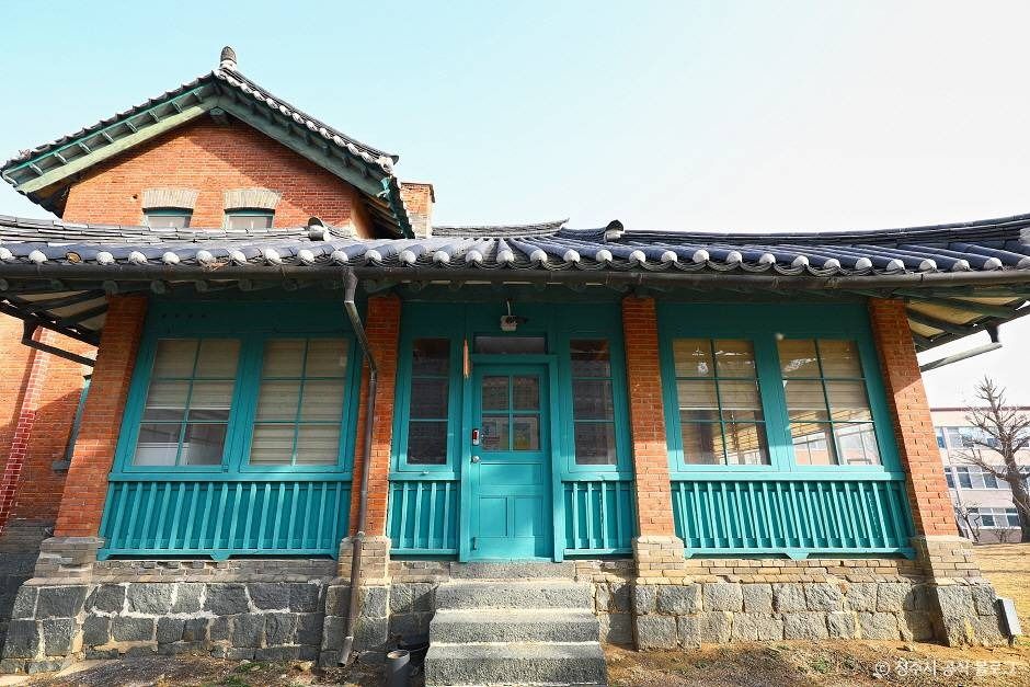 청주 탑동 양관