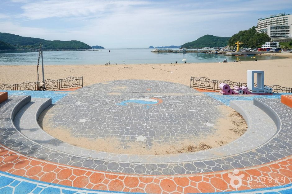 와현모래숲해변