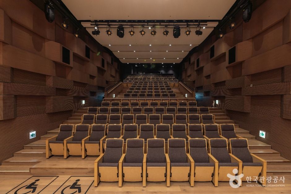 거암아트홀