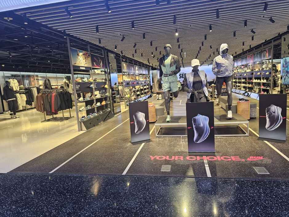 나이키 롯데백화점 안산점