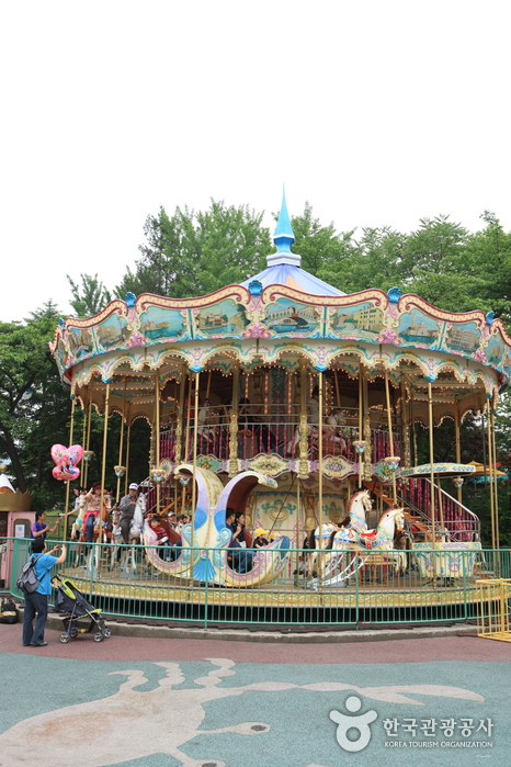 Children’s Grand Park (서울 어린이대공원)
