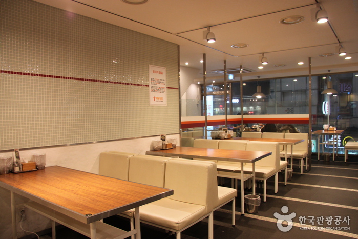 thumbnail-Myeongdong Yeongyang Center (명동 영양센터)-18