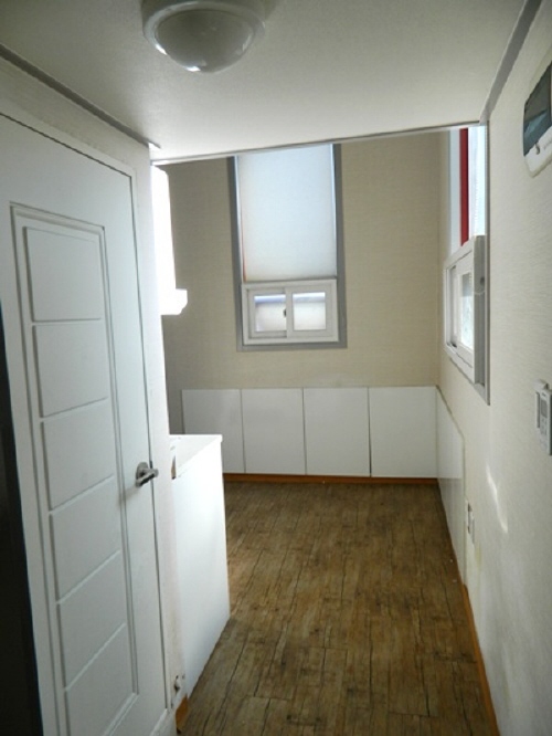 J Guesthouse (제이 게스트하우스)