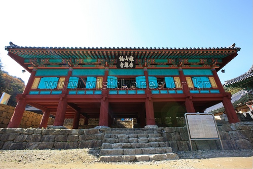 Guryongsa Temple (구룡사)
