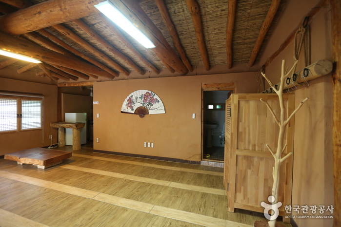 진동너와촌 해마루펜션1