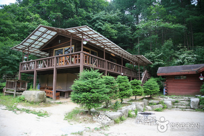 Gungmangbong Recreational Forest (Pocheon) (국망봉자연휴양림 (포천))