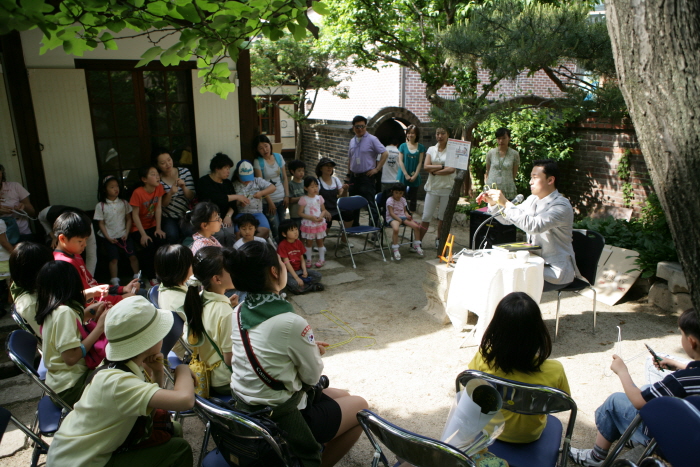 Choi Sunu House (최순우 옛집)7