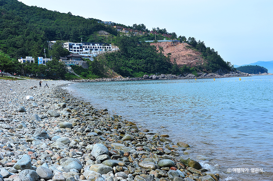 Museulmokhaebyeon Beach (무슬목 해변)