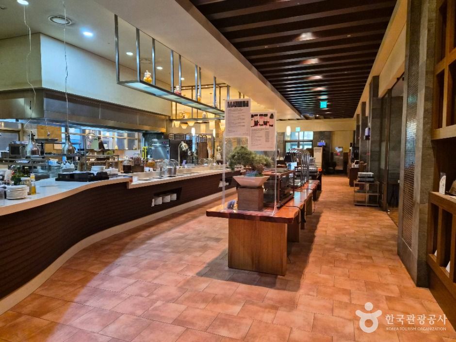 thumbnail-인터컨티넨탈 알펜시아 평창 리조트-13