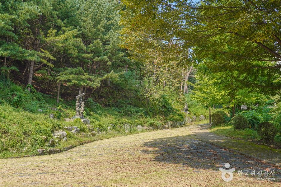 thumbnail-미리내성지-12