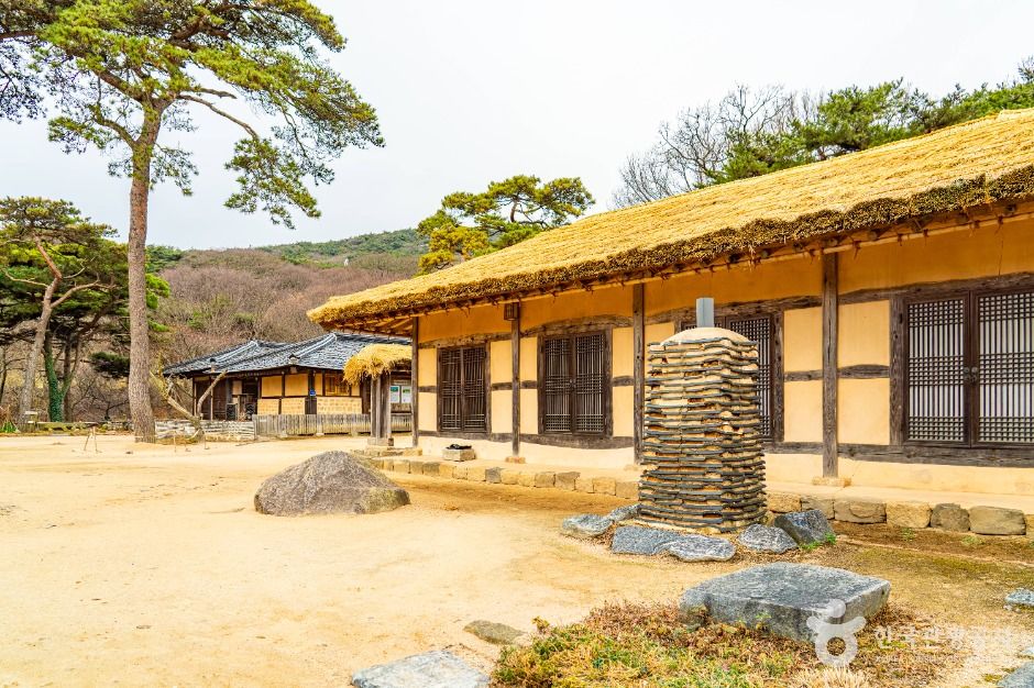 이응로선생사적지(수덕여관)